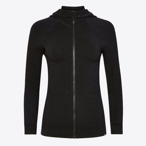 VYAYAMA SEAMLESS MICROMODAL CASHMERE HOODIE